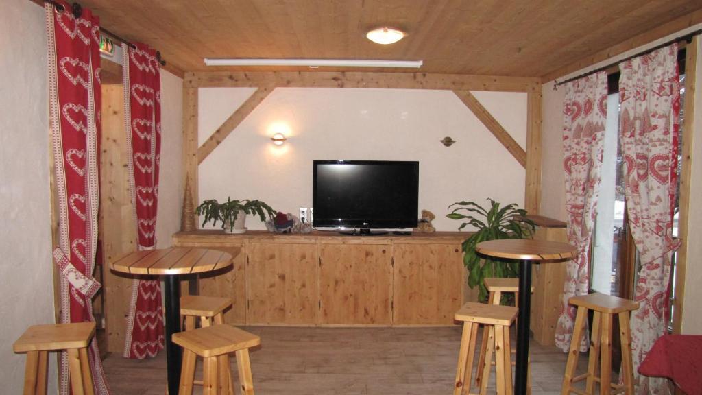 Alpen Roc Hotel Morzine Exterior photo